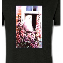 T-Shirts Fleurs/Romantique Chat à la fenêtre