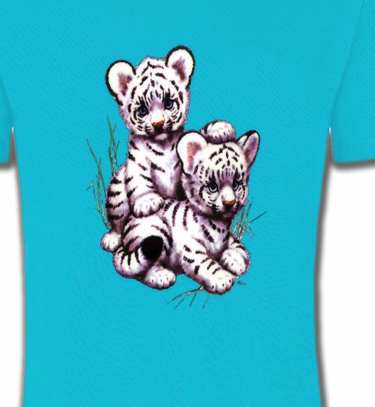 Deux bébés tigres blancs