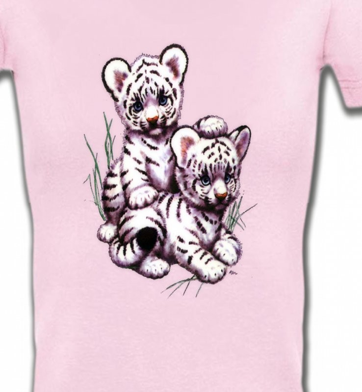 Deux bébés tigres blancs