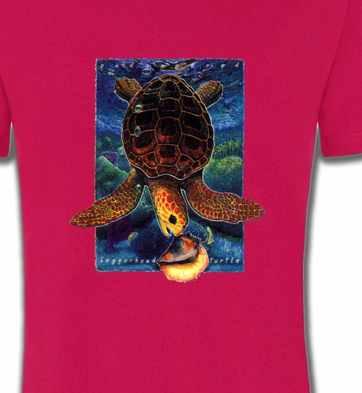 Tortue au fond de la mer